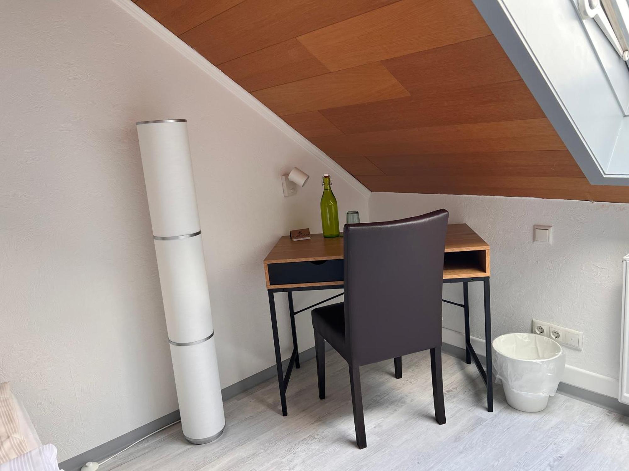 Hotel Restaurant Koerber Garbsen Extérieur photo