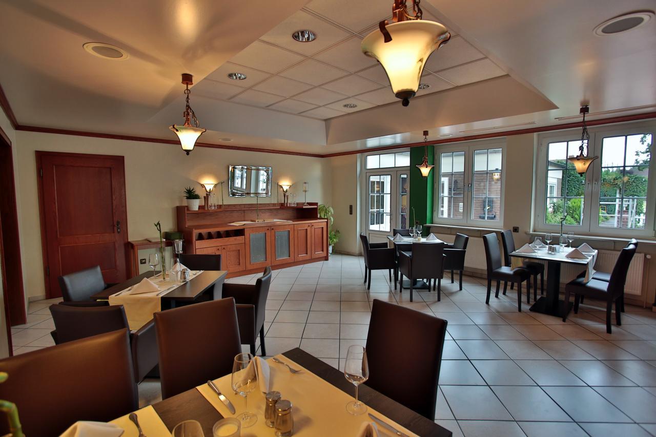 Hotel Restaurant Koerber Garbsen Extérieur photo
